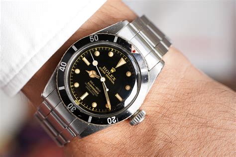 james bond rolex submariner|rolex submariner 6538 big crown.